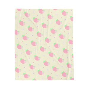 Dreamy Strawberries Blanket